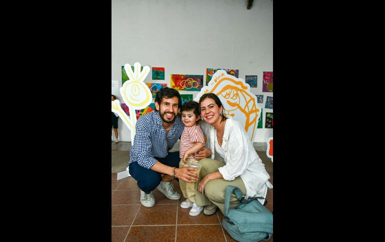 Jaime Gastelum, María Gastelum y Cristi Bollain. GENTE BIEN JALISCO / M. Rached
