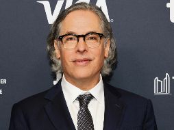 El cinefotógrafo posa desde la alfombra del estreno de “Pedro Páramo”, en el Festival Internacional de Cine de Toronto. AFP