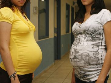 Aunque la tendencia es a la baja, en Jalisco se registran más de 15 mil embarazos de adolescentes al año. EL INFORMADOR/Archivo