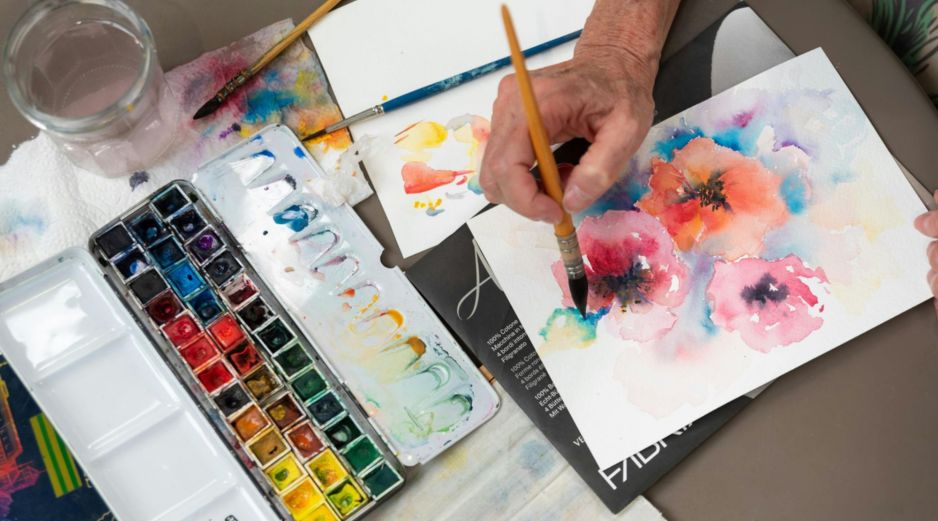 La beca tiene como objetivo propiciar la ayuda económica necesaria para la creación de proyectos realizados por jóvenes artistas de todo el país. CANVA/ EPECIAL