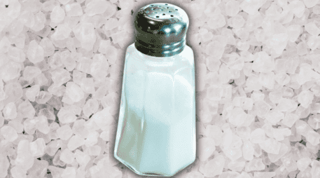 En muchos países, tres cuartas partes del sodio alimentario proviene de alimentos procesados. ESPECIAL / CANVA