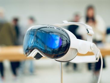 Apple desafía la normalidad con el anuncio de nuevos avances tecnologicos en sus dispositivos. Pexels