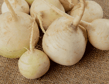 Enterate por que es imporante incorporar la agua de jícama a tu dieta. FREEPIK