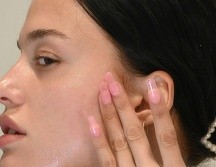 Esta es la fruta que ayuda a producir colágeno naturalmente. UNSPLASH / L. JAEGER