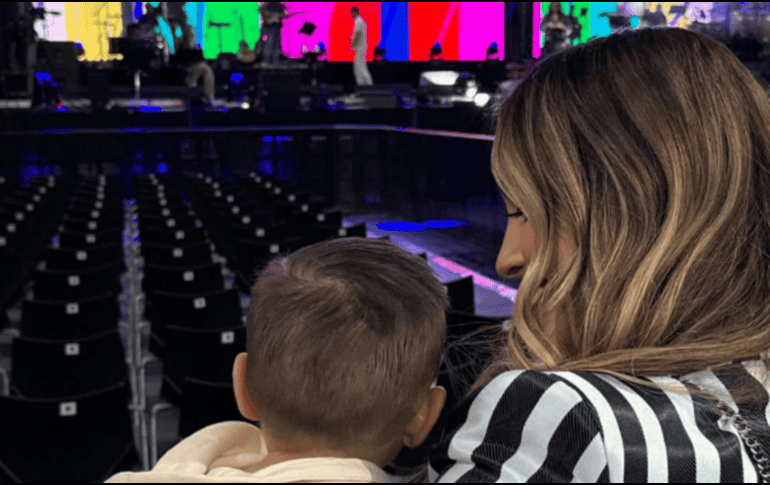 La conductora presume el avance de su pequeño León con sus seguidores. INSTAGRAM / @cynoficial