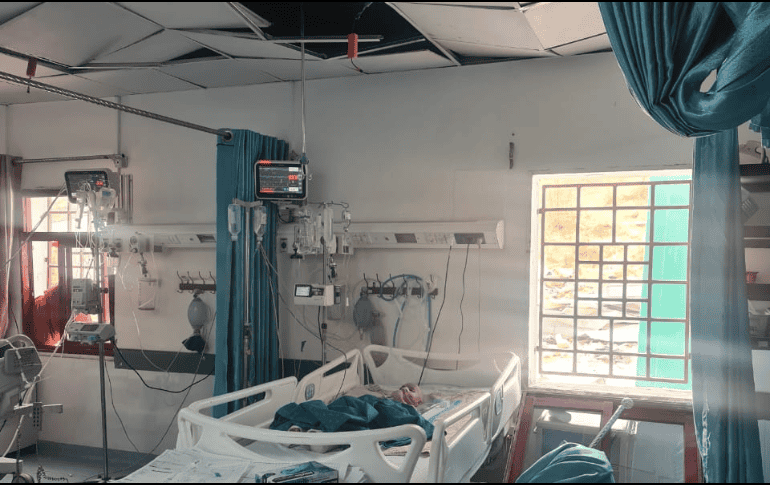 Daños en una de las salas del Hospital Indonesio tras los ataques del Ejército de Israel que han causado la muerte a un centenar de palestinos en la Franja de Gaza. EFE / A. Awad