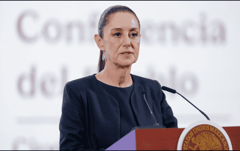 Sheinbaum negó que agentes estadounidenses se encuentren en el país para apoyar operaciones contra cárteles del narco, tras la difusión de unas fotografías por parte de la embajada de EU. EFE / I. Esquivel