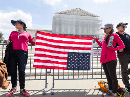El Supremo parece alinearse con Trump contra el veto a su deseo de limitar la ciudadanía. EFE/JL Scalzo.