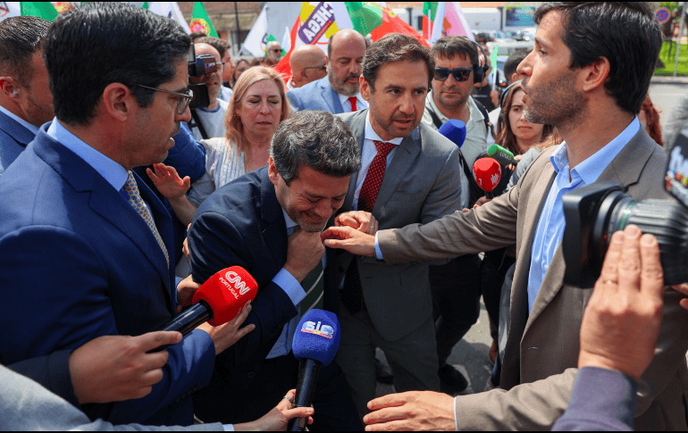 Líder de ultraderecha luso no participará en cierre de campaña pese a su alta de hospital. EFE/N. Veiga.