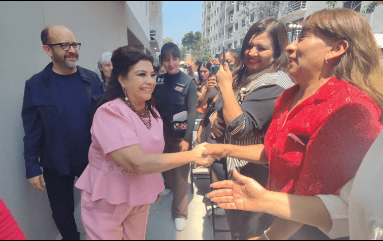 Brugada Molina reiteró su compromiso de otorgar 200 mil acciones de vivienda en su administración, que se traducirán en 35 mil viviendas anuales para la gente. X/ @ClaraBrugadaM