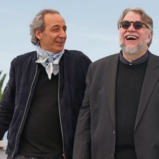 Guillermo del Toro muestra su lado musical en Cannes