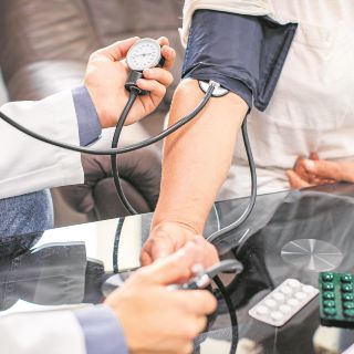 Hipertensión: el enemigo silencioso que llega sin avisar