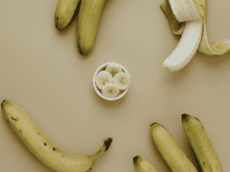 Descubre los beneficios de comer plátanos maduros y plátanos verdes. PEXELS