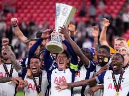 La victoria llega seis años después de que Tottenham, dirigido por el argentino Mauricio Pochettino, perdió ante Liverpool en la final de la Liga de Campeones. EFE/ L. Tejido.
