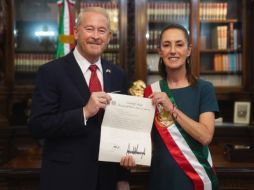 Johnson aseguró que seguirá trabajando con la Presidenta Claudia Sheinbaum en la seguridad de ambas naciones. EFE/Presidencia de México