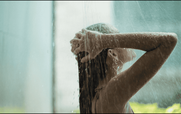 Descubre los beneficios de ducharse en la mañana y en la noche. PEXELS