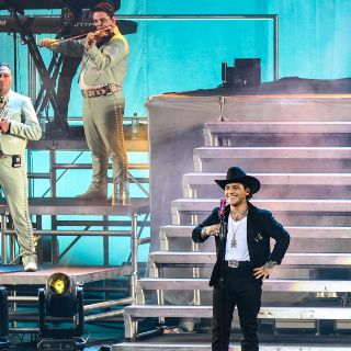 Con casa llena, Christian Nodal deja noche inolvidable en el Auditorio Telmex