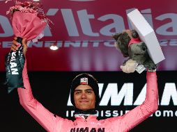 Isaac Del Toro, quien entró en la etapa con una ventaja de 38 segundos sobre Juan Ayuso, ahora lidera a Simon Yates por un minuto y 20 segundos. AFP / L. Bettini