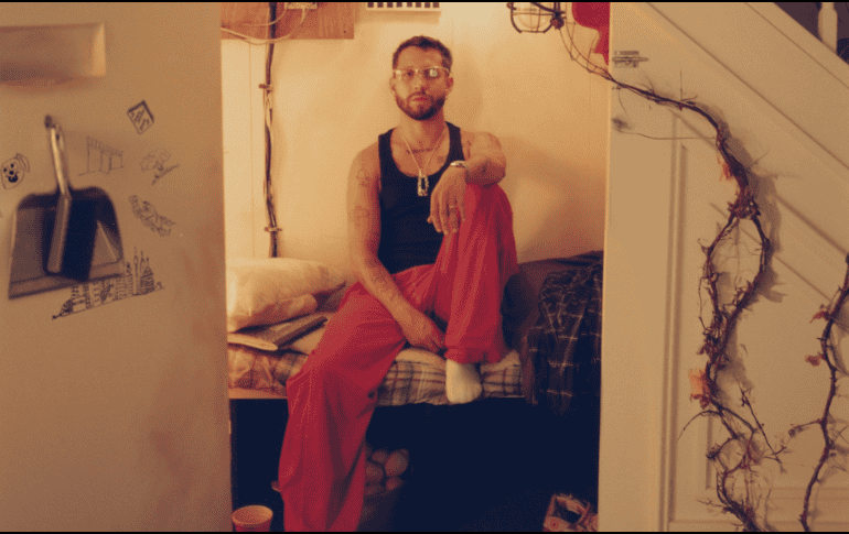 “Lo mismo de siempre” se estrenó junto a los videos oficiales de las canciones que abren el álbum: la homónima “LO MISMO DE SIEMPRE” y “BANDIDA”, ambos ya disponibles en todas las plataformas digitales. CORTESÍA.