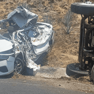Accidente en Tototlán deja 4 lesionados