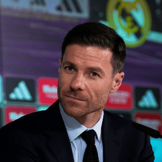Real Madrid presenta a Xabi Alonso como su nuevo entrenador