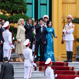 ¿Cómo se conocieron Emmanuel Macron y su esposa Brigitte?