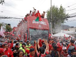 Los Diablos Riojos se dieron un baño de masas tras su undécimo título en la historia. SUN/A. Hernández