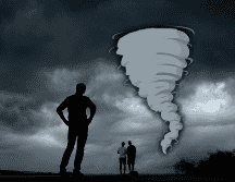 Las lluvias fuertes a puntuales intensas podrían generar encharcamientos, inundaciones y deslaves, así como incremento en los niveles de ríos y arroyos. AP / ARCHIVO