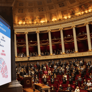 Avanza legalización de la eutanasia en Francia