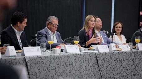 El presidente de la Fundación GDL 500, José Palacios Jiménez, presentó los tres proyectos que considera primordiales y urgentes a realizar en la entidad. CORTESÍA.