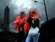 La depresión tropical “UNO-E” mantiene su desplazamiento al noroeste frente a las costas del occidente de México. EL INFORMADOR / ARCHIVO