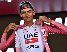 Los próximos dos días probablemente serán mucho más difíciles para Isaac Del Toro, con agotadoras etapas de montaña consecutivas. EFE / L. Zennaro