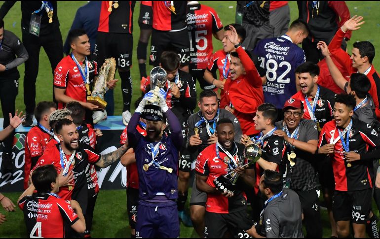 Las expectativas eran pocas para los no seguidores de los zorros, pero más altas para los aficionados que no habían dejado de celebrar el campeonato del 12 de diciembre de 2021. IMAGO7