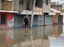 El agua de lluvia y aguas residuales se acumularon en diversas calles de estas comunidades, que ya habían enfrentado problemas similares entre agosto y noviembre del año pasado, cuando se declaró una contingencia. SUN / C. Mejía