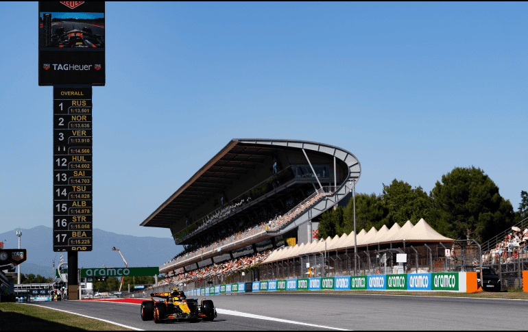 En un viernes marcado por el calor y la competitividad en pista, el equipo británico se adueñó de ambas sesiones de entrenamientos libres. EFE / S. Wu