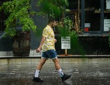 Debido a las lluvias y posibles tormentas eléctricas, se recomienda precaución al realizar actividades al aire libre, así como mantenerse atentos a los avisos meteorológicos locales. EFE / ARCHIVO