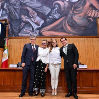 Erika Loyo rinde protesta como nueva Defensora de los Derechos Universitarios de la UdeG