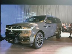 Lincoln Navigator. Cuenta con un diseño moderno, sin perder elegancia.  CORTESÍA