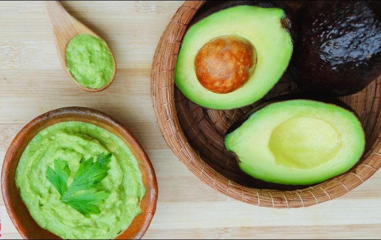 Incorporar aguacate en los platillos diarios es una forma sencilla de aprovechar sus beneficios. ESPECIAL / ARCHIVO