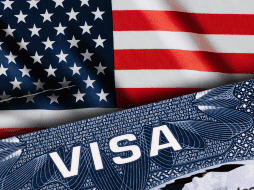 Hay cambios en el trámite para obtener la visa de los Estados Unidos en México. ESPECIAL / CANVA