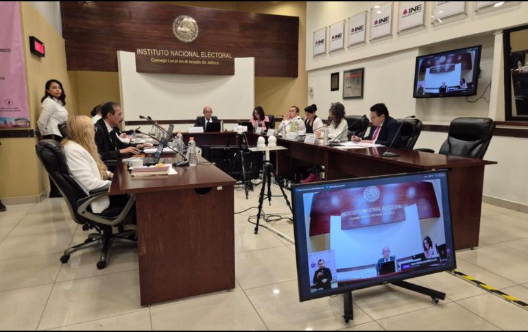 El Consejo Local del INE instaló la sesión permanente para la elección del Poder Judicial que recibe votaciones el día de hoy. EL INFORMADOR / J. Velazco