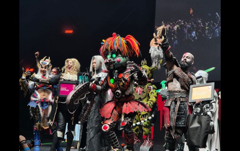 Se celebró el concurso Cosplay Master en el que doce participantes presentaron ante el público una inigualable muestra de talento, ingenio y pasión, en uno de los instantes que cerró con broche de oro tres días de la fiesta geek más grande del país. EL INFORMADOR / F. Salcedo