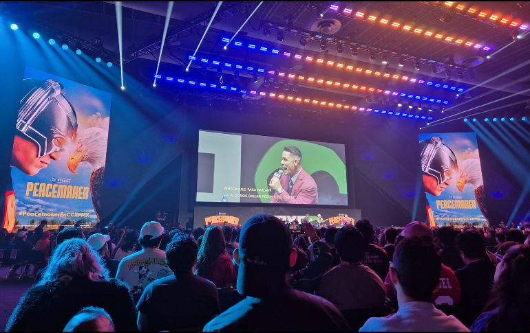 La CCXP México 2025 cerró con broche de oro con la presentación de John Cena y James Gunn; ambos conformaron un dúo lleno de carisma, que se entregó al público y sus exigencias, que mostraron su cariño a los fanáticos mexicanos. EL INFORMADOR / F. Salcedo