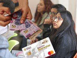 Se espera que el siguiente pago, el último del ciclo escolar en curso, se entregue en junio, correspondiente al bimestre mayo-junio. EL INFORMADOR / ARCHIVO