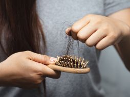 Recuerda que tu cabello forma parte de tu salud y es importante cuidarlo al igual que todo tu cuerpo, te sugerimos seguir estos consejos y evitar desenlaces peores a largo plazo. CANVA/ ESPECIAL