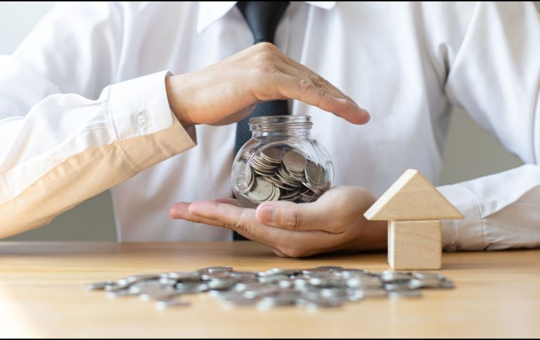 Es importante que los usuarios verifiquen que la aplicación en la que pedirán un préstamo sea segura y que cuente con los requisitos necesarios para operar de manera legal. CANVA/ ESPECIAL