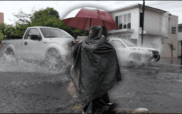 Las lluvias fuertes a puntuales intensas podrían generar encharcamientos, inundaciones y deslaves, y ocasionar el incremento en los niveles de ríos y arroyos. NTX / EL INFORMADOR / ARCHIVO