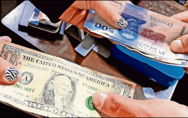 Esta alternativa afectará a las empresas remeseras que perciben comisiones por las transacciones que realizan con los migrantes. SUN / ARCHIVO