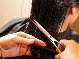 Este es el mejor corte para estilizar el rostro. UNSPLASH / I. FARHAD