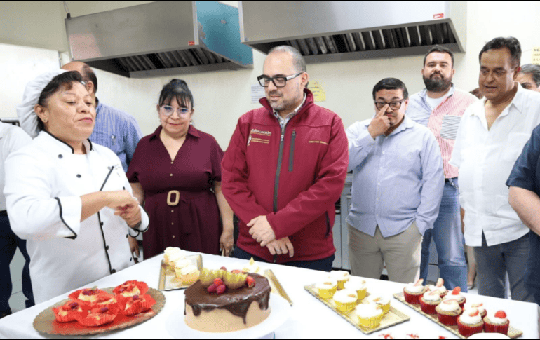 Gonzalo Espina Miranda destacó los esfuerzos que se impulsan en la entidad para fomentar la superación personal y profesional de la población. ESPECIAL